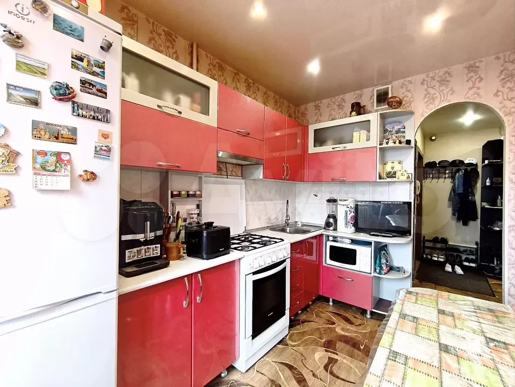3-к. квартира, 66,7 м, 3/9 эт. - Фото 1
