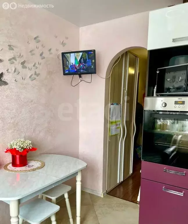 1-комнатная квартира: Дзержинский, Дзержинская улица, 17 (35 м) - Фото 0