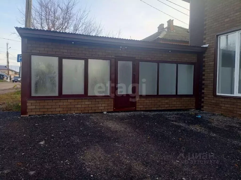 Помещение свободного назначения в Калужская область, пос. Бабынино ул. ... - Фото 1