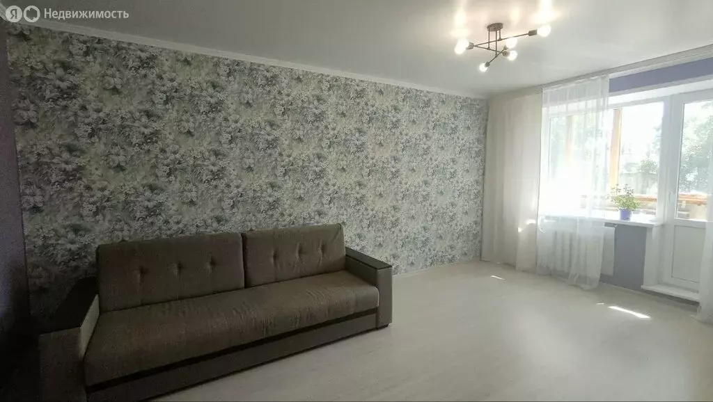 1-комнатная квартира: Оренбург, Промышленная улица, 12 (37.6 м) - Фото 1