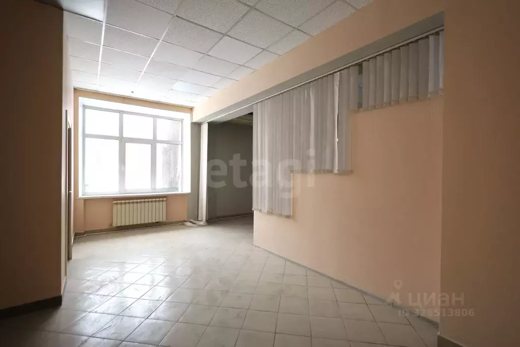Торговая площадь в Оренбургская область, Оренбург ул. Шевченко, 255 ... - Фото 2