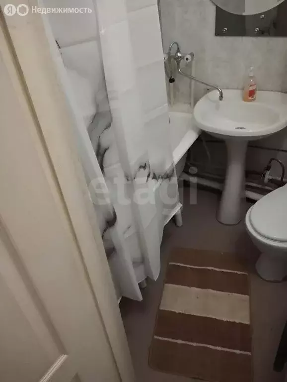 1-комнатная квартира: Омск, улица Талалихина, 22 (30 м) - Фото 2
