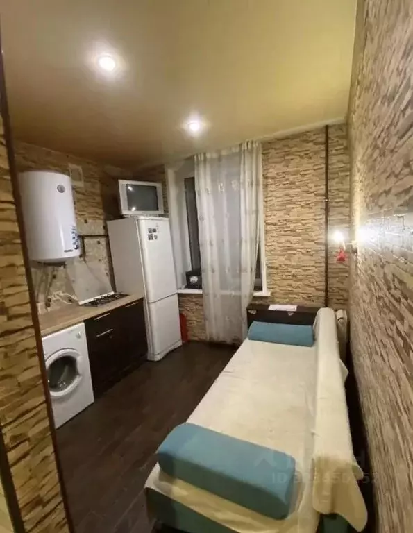 1-к кв. Свердловская область, Екатеринбург ул. Комсомольская, 25 (30.0 ... - Фото 1