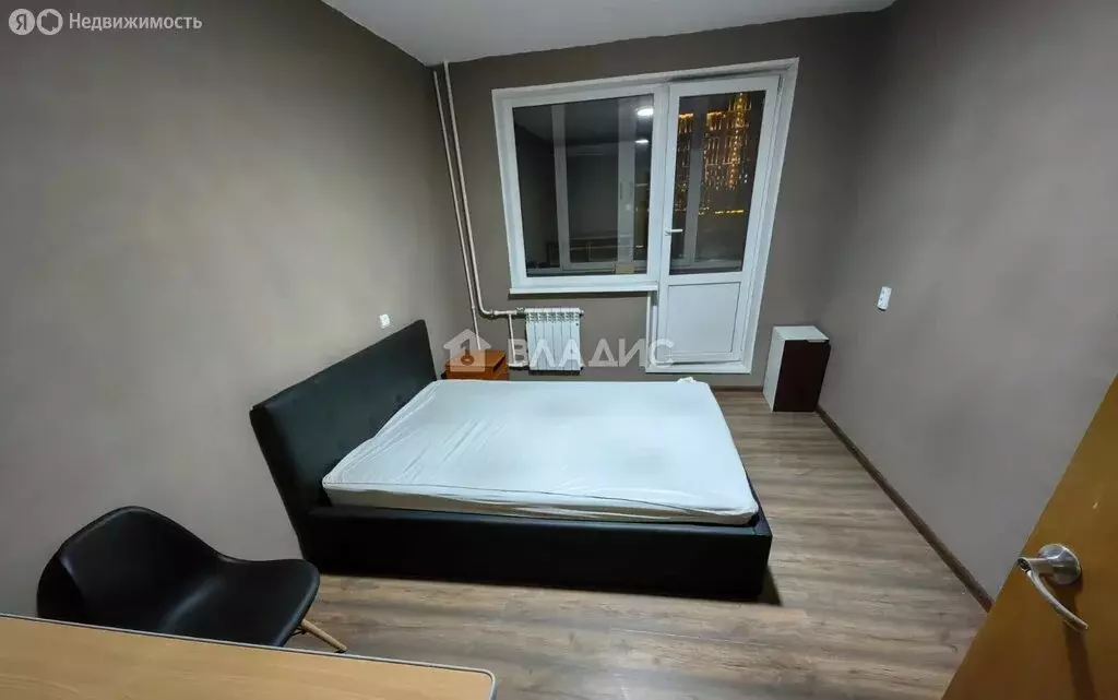3-комнатная квартира: Санкт-Петербург, улица Дыбенко, 12к1Ж (58.7 м) - Фото 0