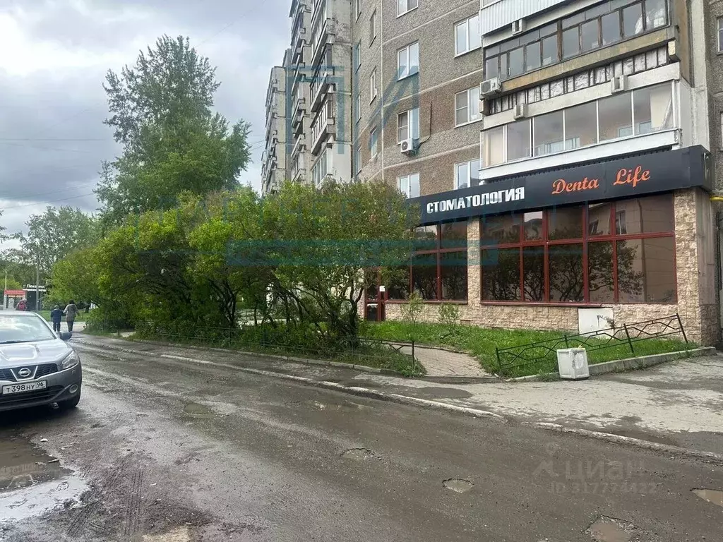 Помещение свободного назначения в Свердловская область, Екатеринбург ... - Фото 0