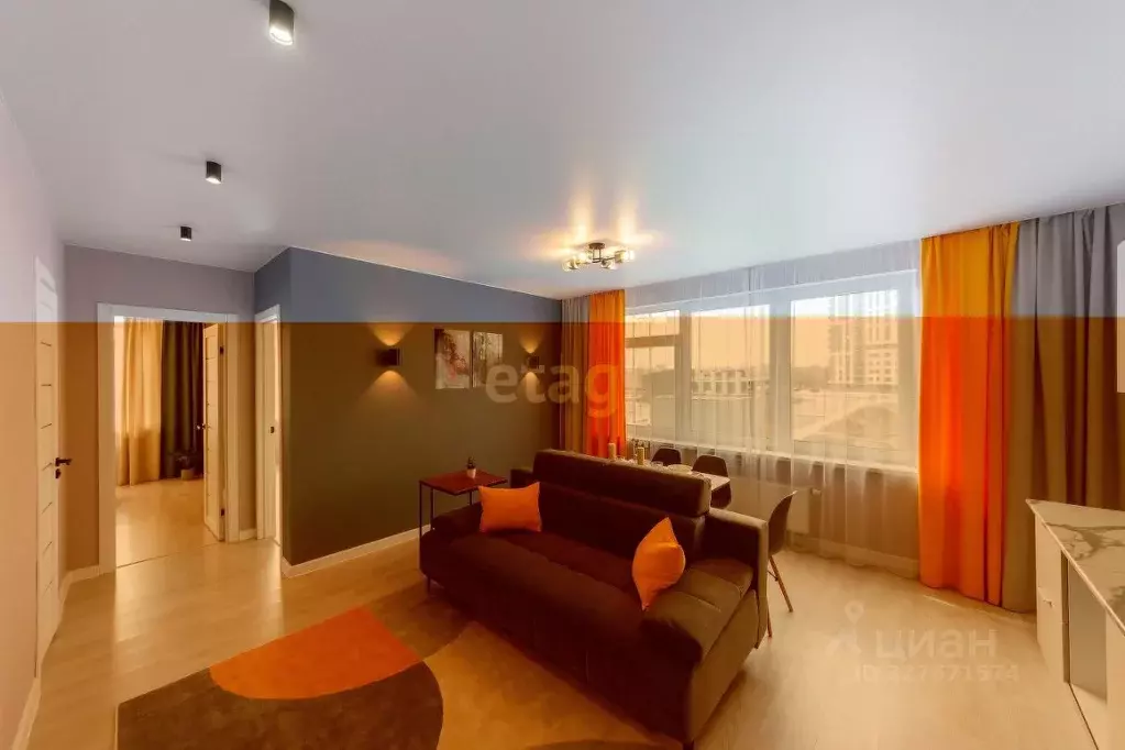 2-к кв. Тюменская область, Тюмень ул. Краснооктябрьская, 14 (60.1 м) - Фото 2