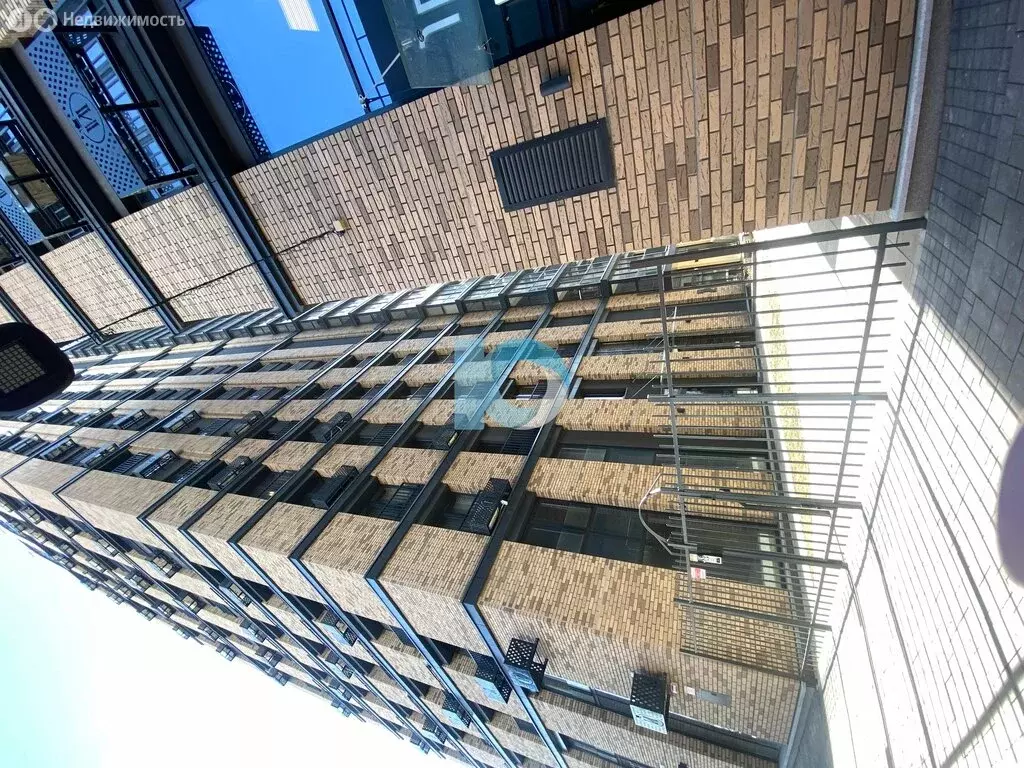 3-комнатная квартира: Уфа, улица Аксакова, 18 (72 м) - Фото 2