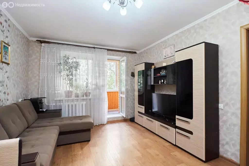 1-комнатная квартира: Тюмень, микрорайон Мыс, улица Малиновского, 4к1 ... - Фото 1