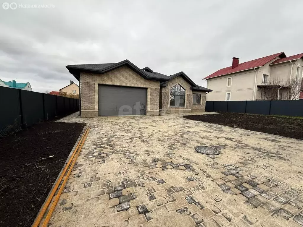 Дом в Дубовое, Октябрьская улица (230 м) - Фото 1