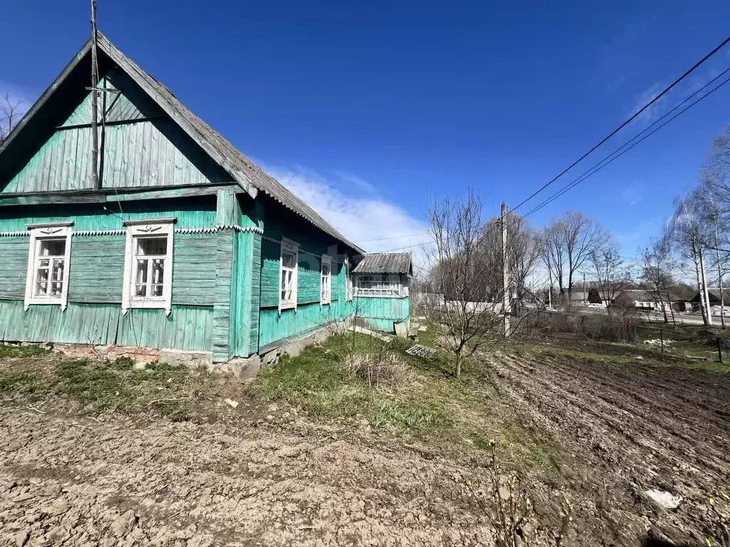 Дом в Брянская область, Выгоничи рп ул. Советская (42 м) - Фото 1