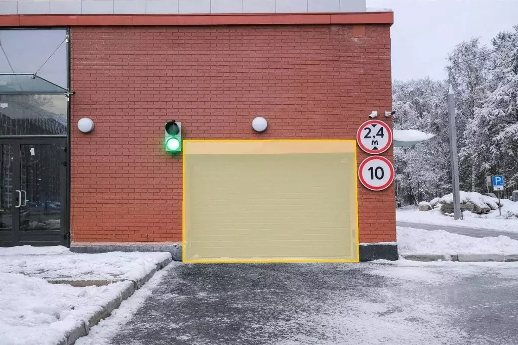 Гараж в Москва Базовская ул., 26 (17 м) - Фото 1