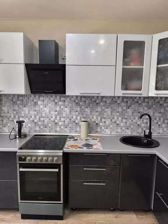 1-к. квартира, 40 м, 11/18 эт. - Фото 1