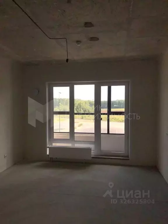 Студия Тюменская область, Тюмень ул. Игоря Комиссарова, 5 (27.5 м) - Фото 1