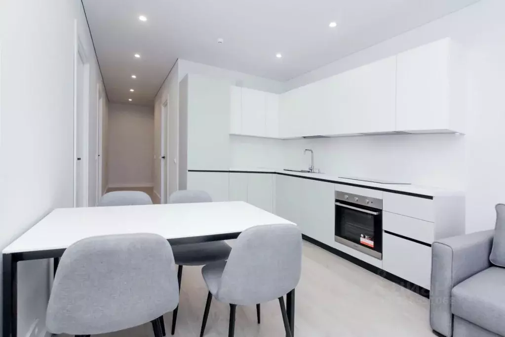 2-к кв. Свердловская область, Екатеринбург ул. Шаумяна, 24 (50.0 м) - Фото 1