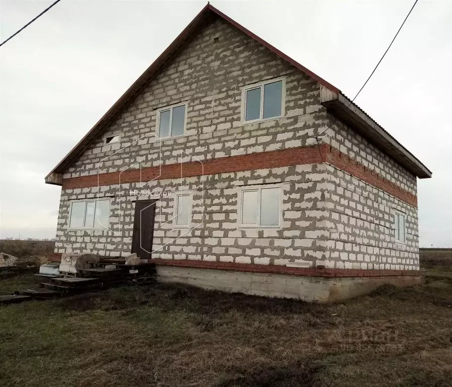 Дом в Мордовия, Ромодановский район, с. Пятина Советская ул., 116Б ... - Фото 0