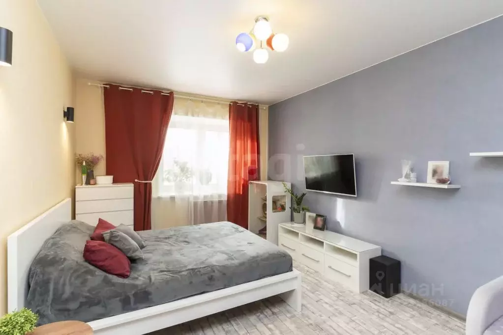 1-к кв. Тюменская область, Тюмень Широтная ул., 158к1 (40.0 м) - Фото 1