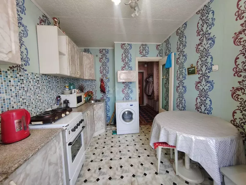 1-к кв. Амурская область, Белогорский муниципальный округ, с. ... - Фото 1