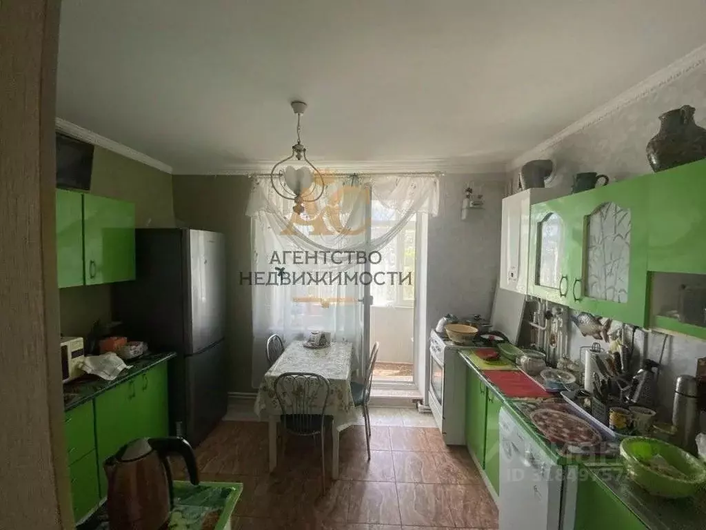 3-к кв. Крым, Феодосия ул. Украинская, 31 (70.0 м) - Фото 0