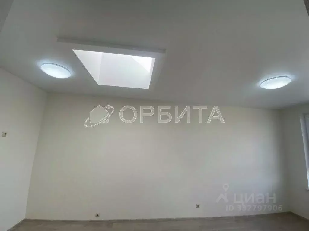 1-к кв. Тюменская область, Тюмень ул. Стройотрядовская, 6 (39.6 м) - Фото 2