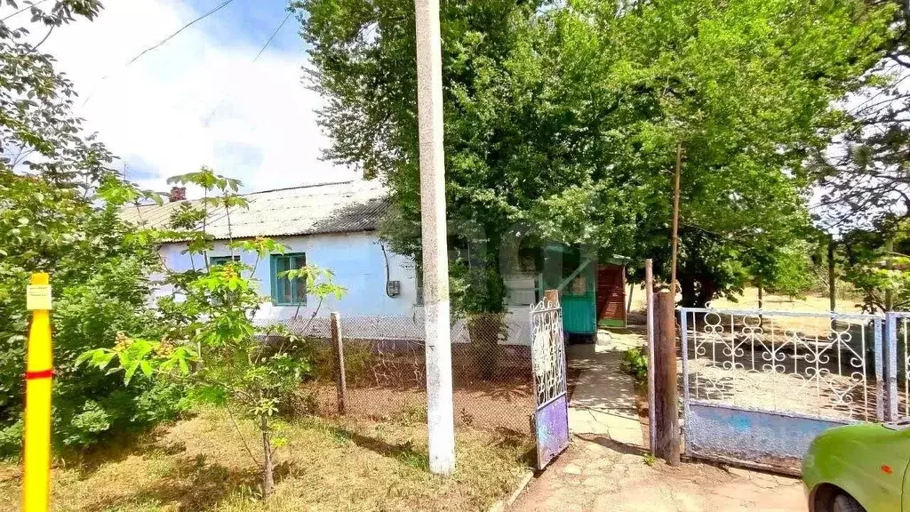 Дом в Крым, Первомайский район, с. Стахановка ул. Южная (61 м) - Фото 1
