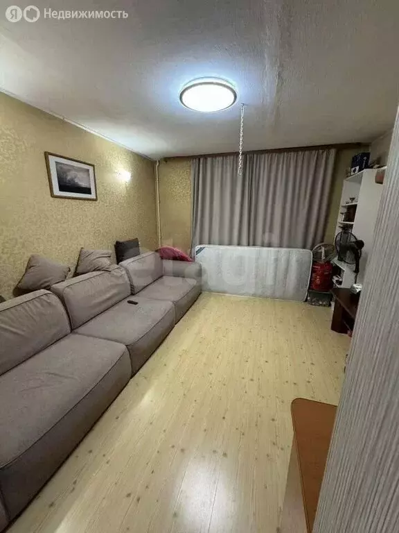 3-комнатная квартира: Улан-Удэ, Бийская улица, 90 (61.7 м) - Фото 1