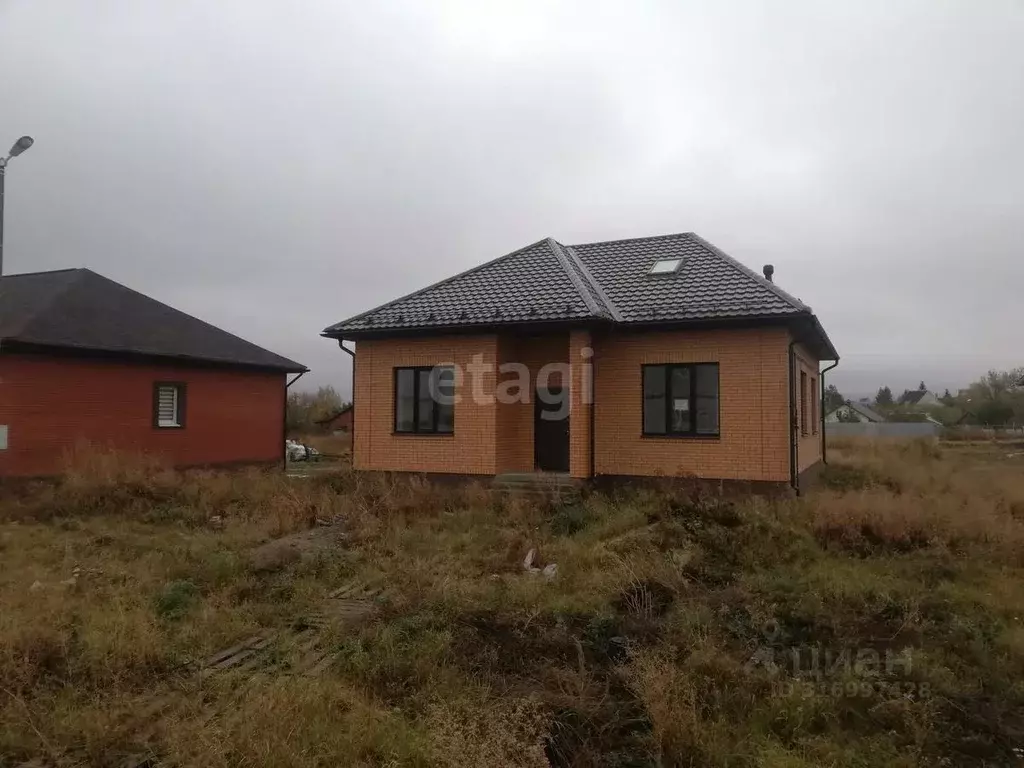 Дом в Курская область, Курский район, Новопоселеновский сельсовет, д. ... - Фото 2