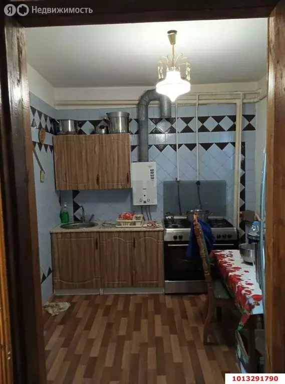 Дом в аул Новая Адыгея, улица Шовгенова, 17 (247.5 м) - Фото 0