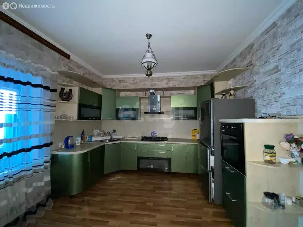 Дом в Санамер, улица Братьев Соломко (260 м) - Фото 0