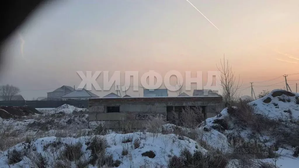 Дом в Хакасия, Абакан Первомайская пл. (10 м) - Фото 1