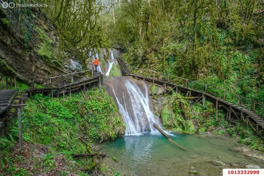 Участок в Сочи, микрорайон Головинка, Торговая улица, 27 (7 м) - Фото 1