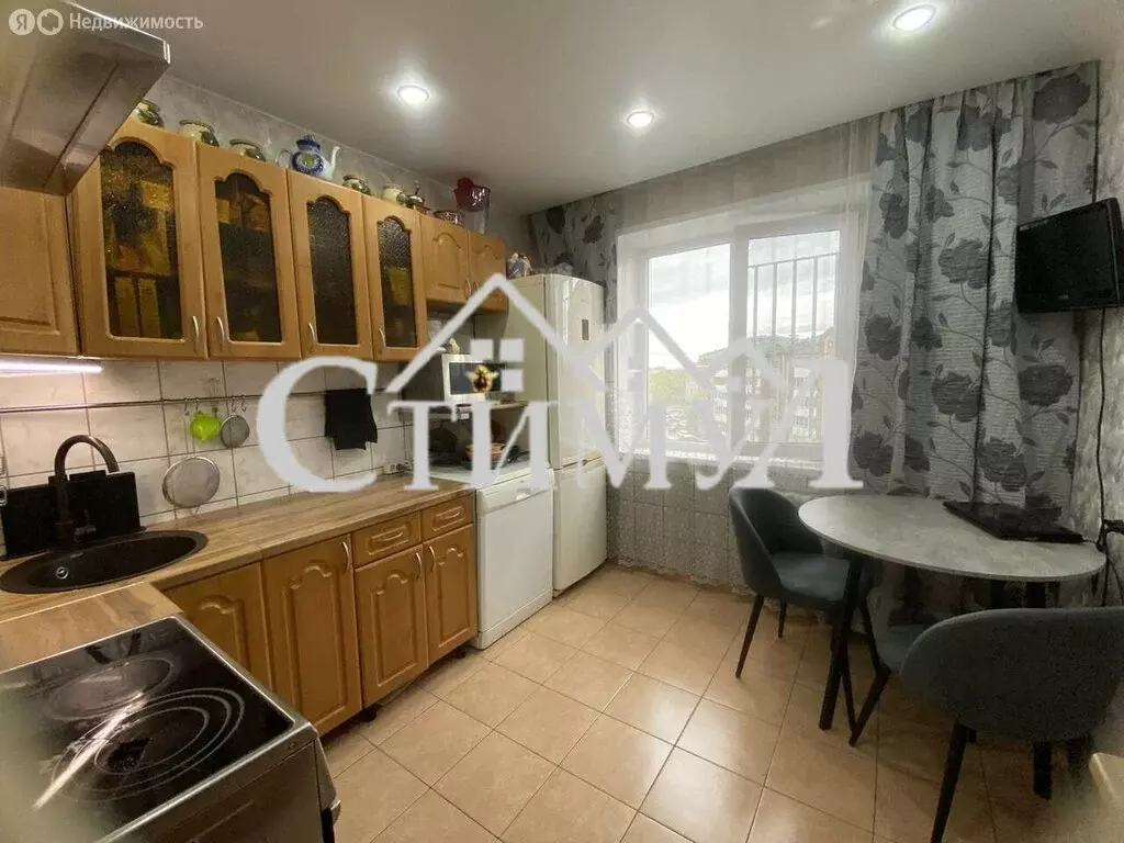 3-комнатная квартира: Абакан, Пирятинская улица, 21Б (63 м) - Фото 0