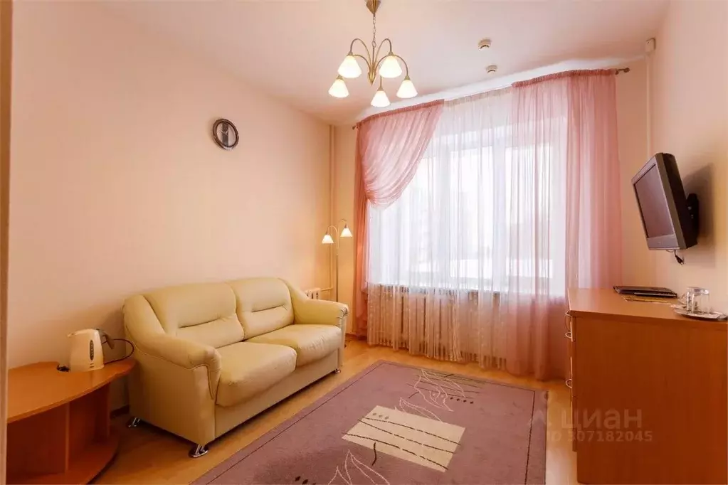 Комната Чувашия, Чебоксары Президентский бул., 13 (48.0 м) - Фото 2