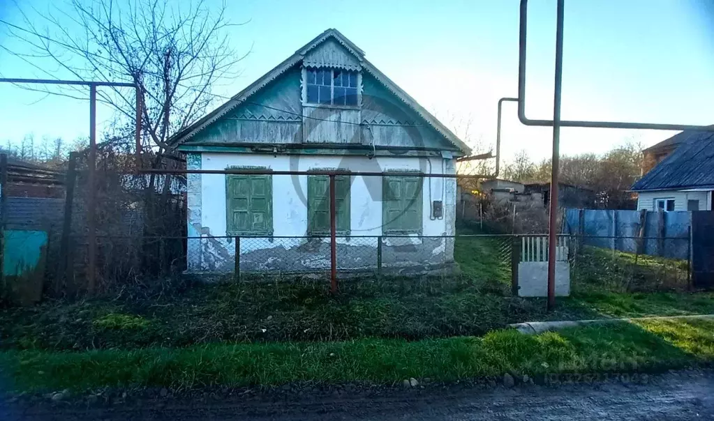 Дом в Краснодарский край, Хадыженск Апшеронский район, ул. Чапаева, ... - Фото 1