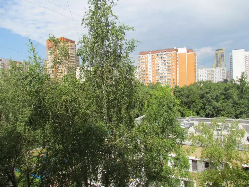 3-к кв. Москва Петрозаводская ул., 28К5 (58.4 м) - Фото 0