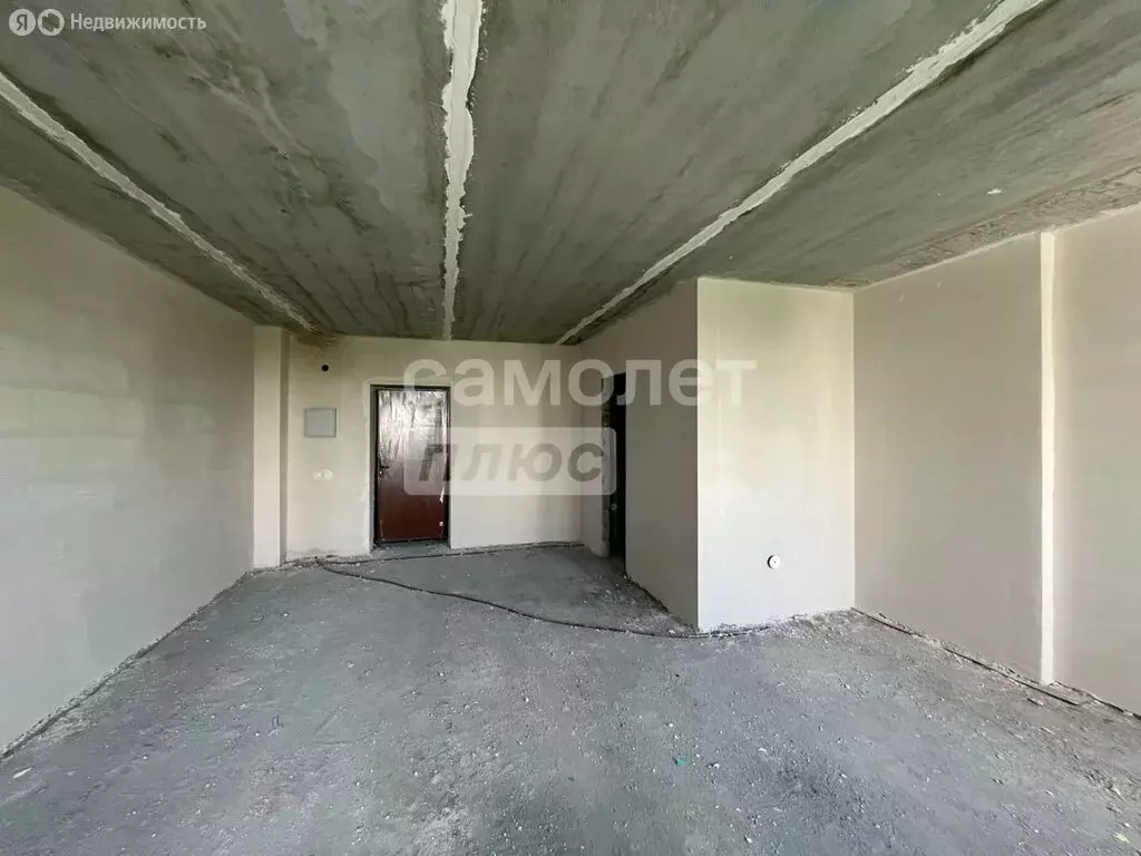 2-комнатная квартира: Омск, улица Малиновского, 16к1 (60.6 м) - Фото 1