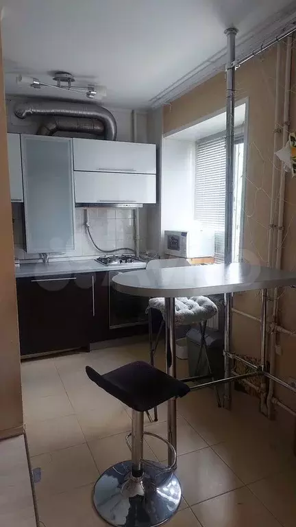 3-к. квартира, 53,5 м, 2/4 эт. - Фото 0