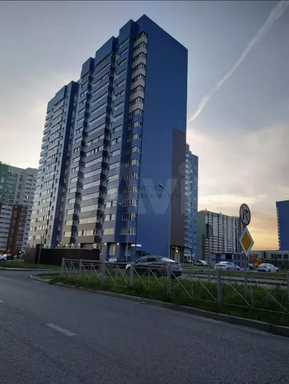1-к. квартира, 42 м, 5/18 эт. - Фото 0