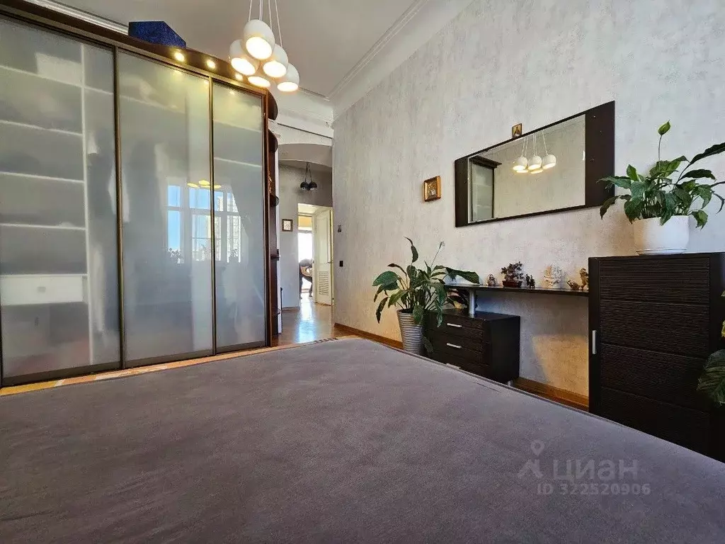 2-к кв. Волгоградская область, Волгоград Коммунистическая ул., 10 ... - Фото 1