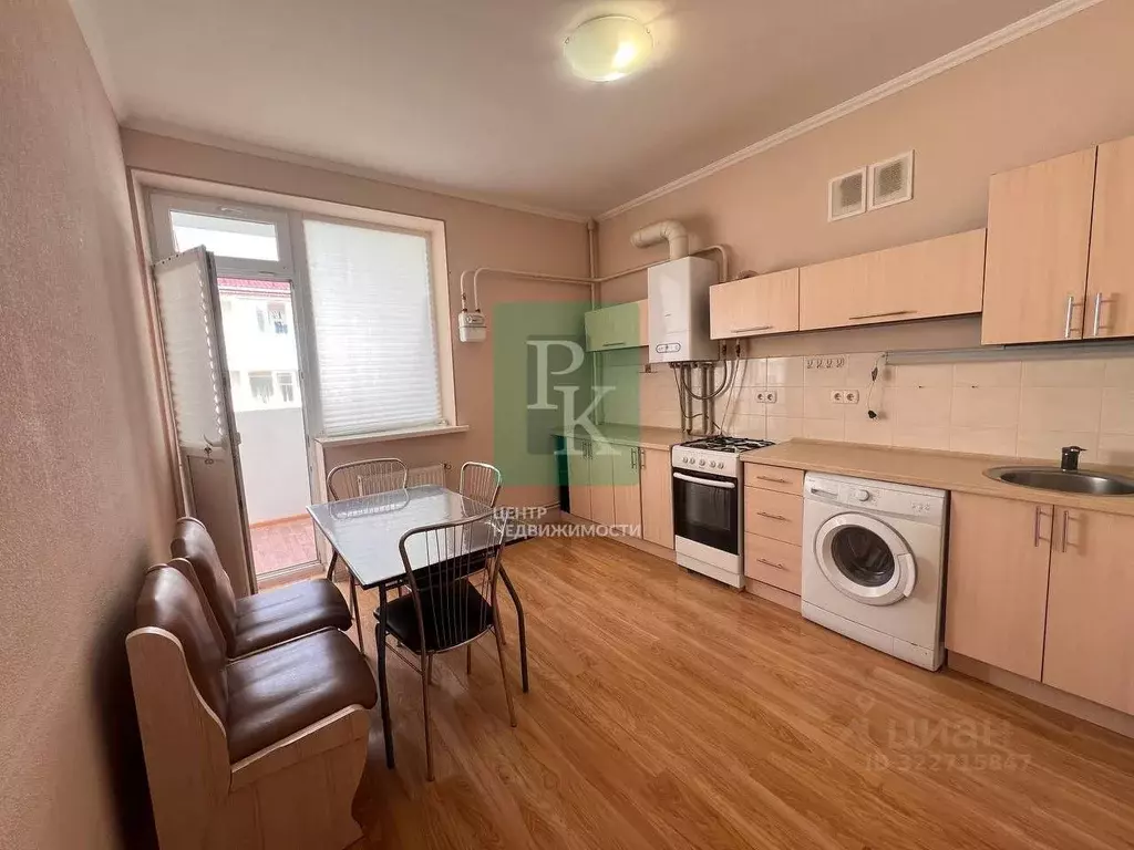 1-к кв. Севастополь ул. Комбрига Потапова, 14 (49.8 м) - Фото 1