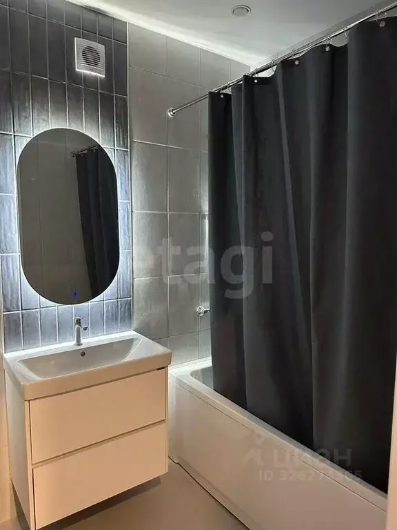 1-к кв. Тюменская область, Тюмень Новгородская ул., 14 (42.0 м) - Фото 2