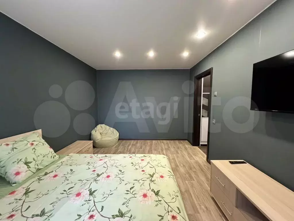 2-к. квартира, 41,9 м, 6/9 эт. - Фото 1