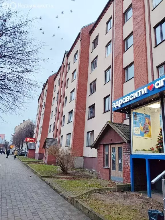 3-комнатная квартира: Советск, улица Победы, 20 (66.6 м) - Фото 1