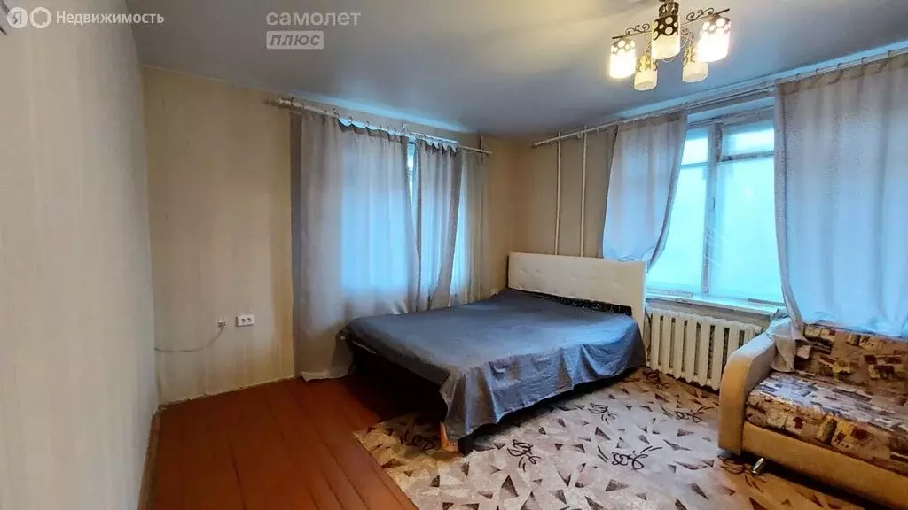 1-комнатная квартира: посёлок Стрельна, улица Гоголя, 7 (32.1 м) - Фото 0