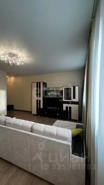 1-к кв. Тюменская область, Тюмень ул. Николая Зелинского, 3 (49.1 м) - Фото 2