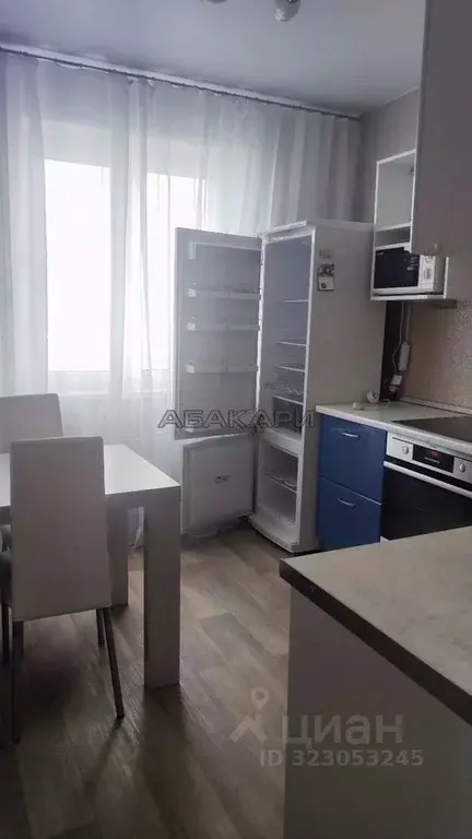 2-к кв. Красноярский край, Красноярск ул. Чернышевского, 71 (70.0 м) - Фото 2