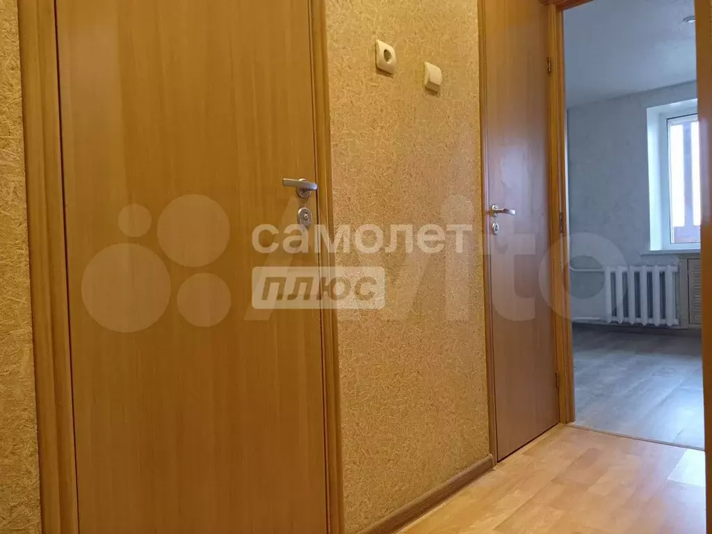 2-к. квартира, 50 м, 1/9 эт. - Фото 1