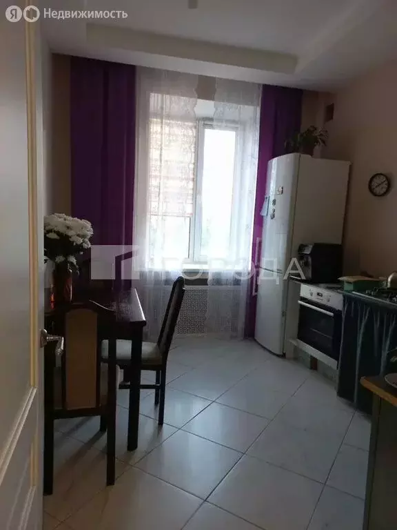 3-комнатная квартира: Барнаул, проспект Ленина, 53/77 (77 м) - Фото 1