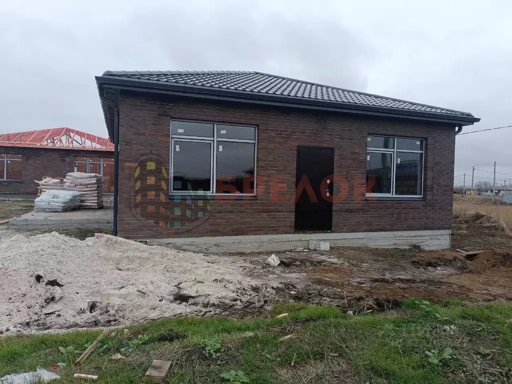 Дом в Ростовская область, Аксайский район, Щепкинское с/пос, пос. ... - Фото 1