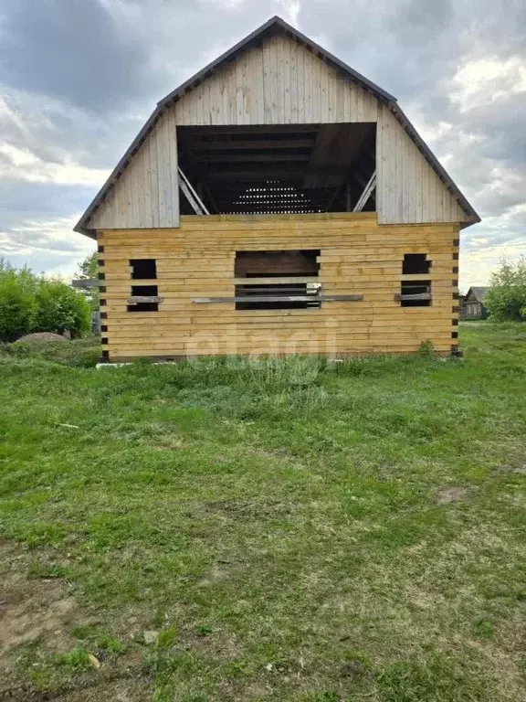 Дом в Красноярский край, Казачинско-Пировский муниципальный округ, с. ... - Фото 1
