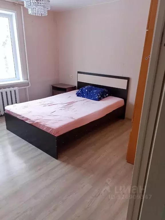 Комната Удмуртия, Ижевск ул. Имени Короткова, 3 (12.0 м) - Фото 1